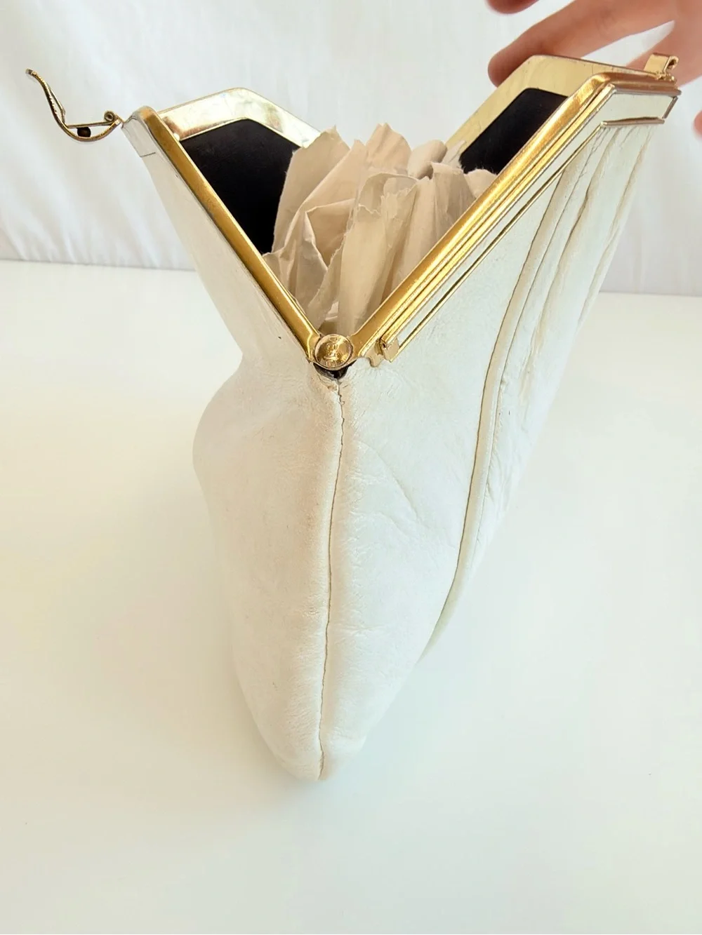 Mid-century White Genuine leather Diamond Shape Hinge Frame Two-Way Bag Vintage